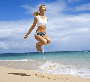 летние упражнения для похудения прыжки со скакалкой